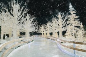 Las-Vegas-Ice-Skating-Rink-Adult-Winter-Activities-Turnt-Up-Tours
